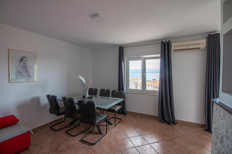 Apartment Zvjezdana Omiš Eksteriør bilde